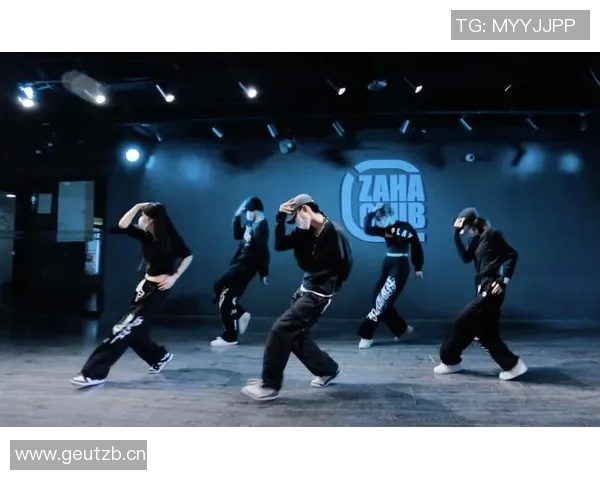 深圳街舞队的节奏分析与表现反思探讨街舞文化的未来发展方向