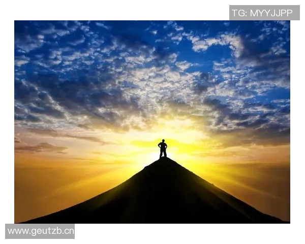 深度对话：周秀英如何在足球世界中追寻梦想与突破自我